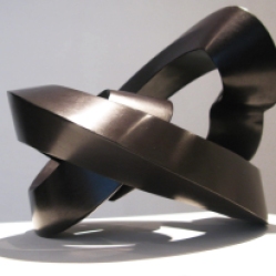 Sebastian, Simplicial I, 2014, bronce patinado, 26 x 32 x 24 cm (3)